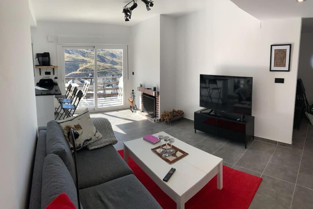 Apartamento Precioso Sol Y Sierra シエラネバダ エクステリア 写真